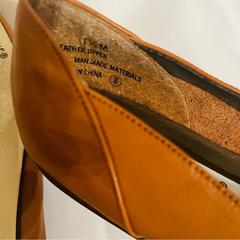 Prima Royale Brown Tan Flats size 7.5 Leather Classic Neutral - Picture 7 of 8